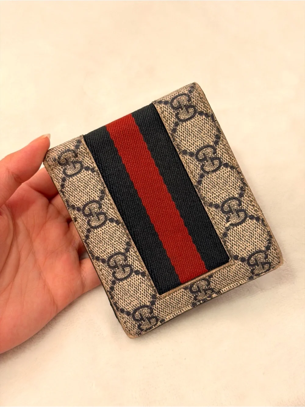 Gucci mens bifold
